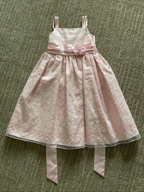 Sweet Heart Rose Pink Floral Lace Satin Sash Formal Dress